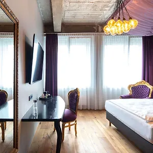 Loftstyle Hannover, Western Signature Collection Hanower
